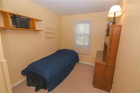 512 Old Forge Dr, Bath, PA 18014 photo 19