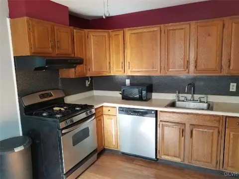 949 E 6th St, Bethlehem, PA 18015 photo 7