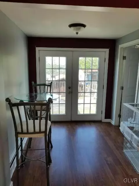 949 E 6th St, Bethlehem, PA 18015 photo 4