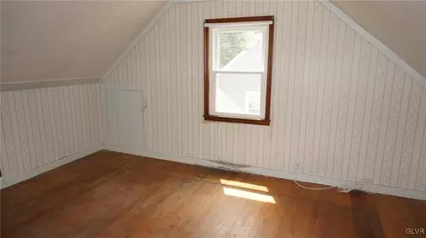 433 Maple Rd, Hellertown, PA 18055 photo 29