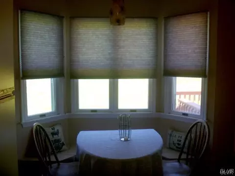 523 Easter Ter, Bath, PA 18014 photo 6