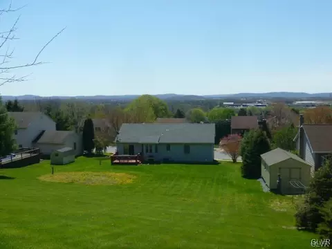 523 Easter Ter, Bath, PA 18014 photo 18