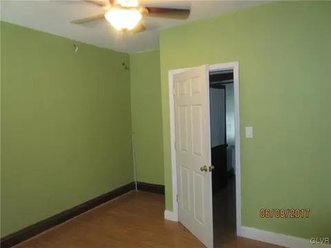 231 E Goepp St, Bethlehem, PA 18018 photo 11