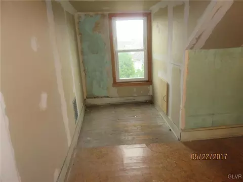 231 E Goepp St, Bethlehem, PA 18018 photo 24