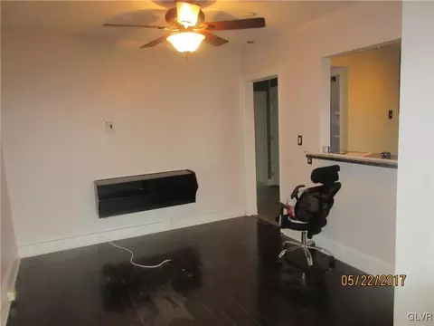 231 E Goepp St, Bethlehem, PA 18018 photo 15