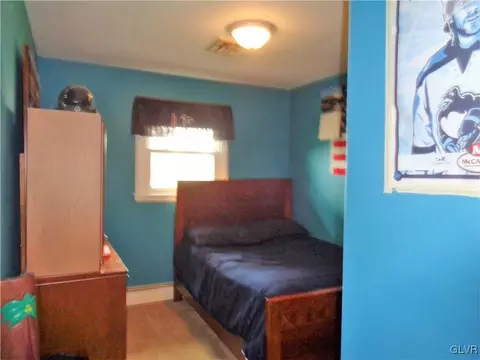 1077 New Jersey Ave, Hellertown, PA 18055 photo 13