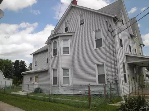 511 E Main St, Bath, PA 18014 photo 2