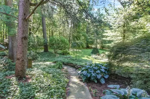 409 Arrowhead Trl, Sinking Spring, PA 19608 photo 25