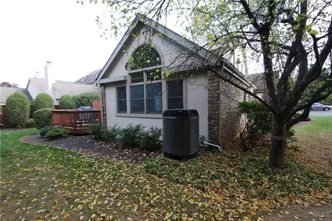 1015 Stone Stack Dr, Bethlehem, PA 18015 photo 35