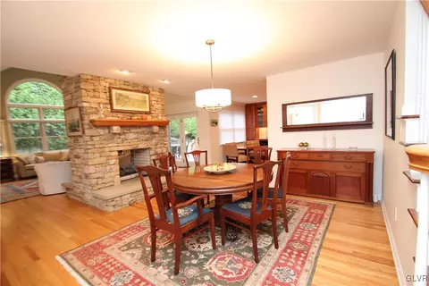 1015 Stone Stack Dr, Bethlehem, PA 18015 photo 7