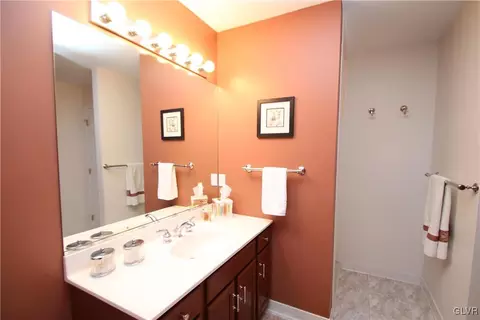 1015 Stone Stack Dr, Bethlehem, PA 18015 photo 30