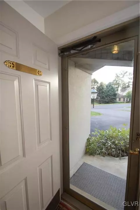 1015 Stone Stack Dr, Bethlehem, PA 18015 photo 5