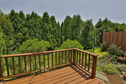 2880 Greenleaf Ct, Bethlehem, PA 18017 photo 14