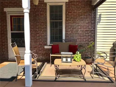 263 E Main St, Bath, PA 18014 photo 13