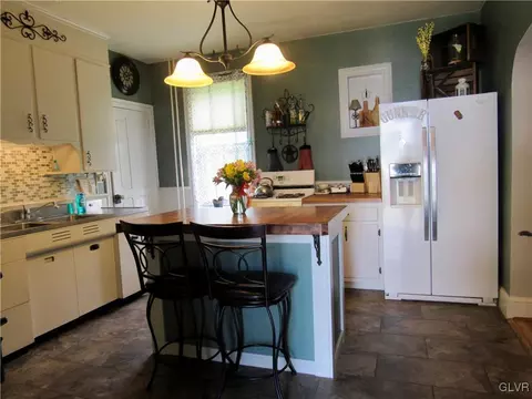 12 Hunter Forge Rd, Barto, PA 19504 photo 3