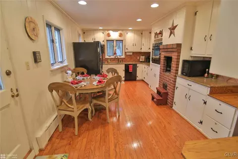 127 E Wall St, Bethlehem, PA 18018 photo 11