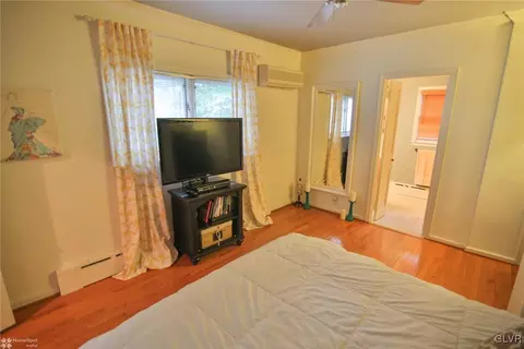 127 E Wall St, Bethlehem, PA 18018 photo 17