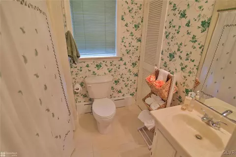 127 E Wall St, Bethlehem, PA 18018 photo 19