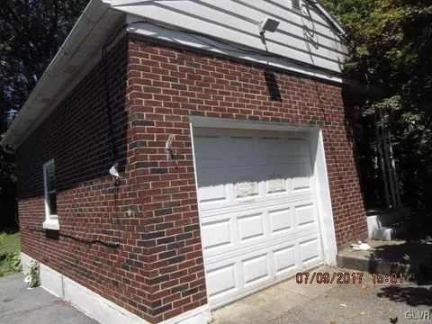 45 E Washington Ave, Bethlehem, PA 18018 photo 3