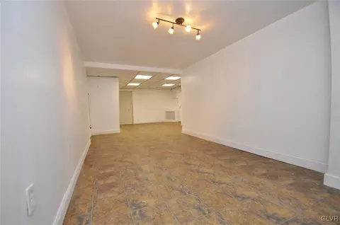 7807 Parkview Rd, Other Pa Counties, PA 19082 photo 14