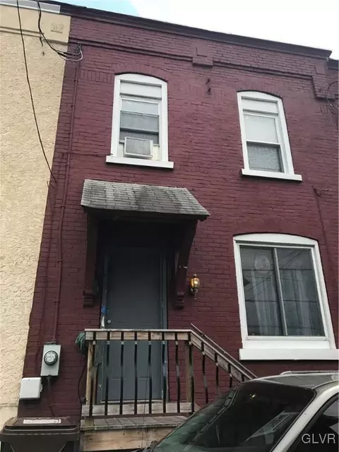 1140 Amplex St, Bethlehem, PA 18015 photo 1