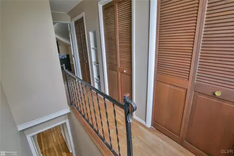 501 E Saucon St, Hellertown, PA 18055 photo 18