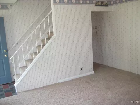 3021 Cornwall Rd, Bethlehem, PA 18017 photo 3