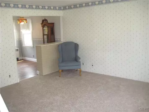 3021 Cornwall Rd, Bethlehem, PA 18017 photo 2