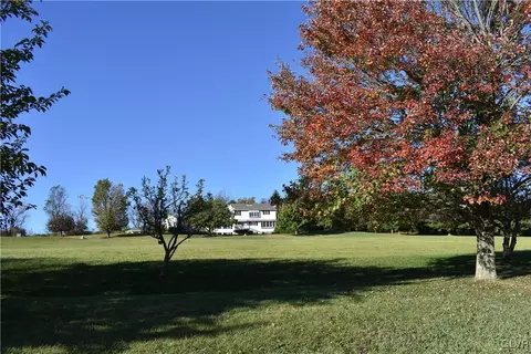 8495 Sickle Rd, Bath, PA 18014 photo 7