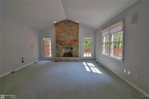 1011 Stone Stack Dr, Bethlehem, PA 18015 photo 7