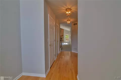 1011 Stone Stack Dr, Bethlehem, PA 18015 photo 6