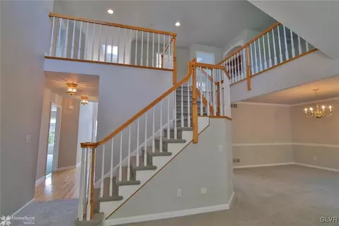 1011 Stone Stack Dr, Bethlehem, PA 18015 photo 9