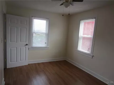 1225 E 3rd St, Bethlehem, PA 18015 photo 10