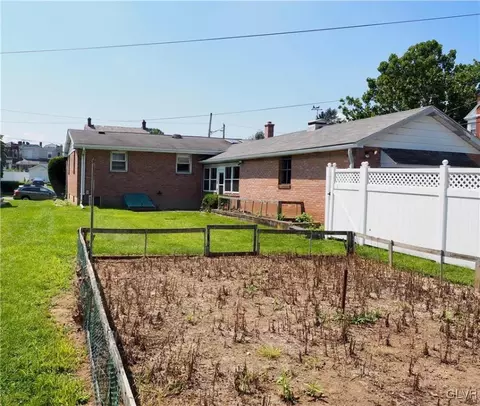 415 E Laurel St, Bethlehem, PA 18018 photo 7