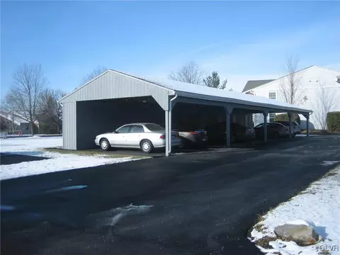 4706 Cheryl Dr, Bethlehem, PA 18017 photo 7