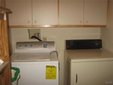 4706 Cheryl Dr, Bethlehem, PA 18017 photo 27