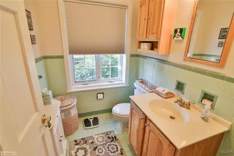 551 E Goepp St, Bethlehem, PA 18018 photo 20