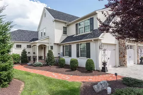 2059 Forge Run, Bethlehem, PA 18015 photo 1