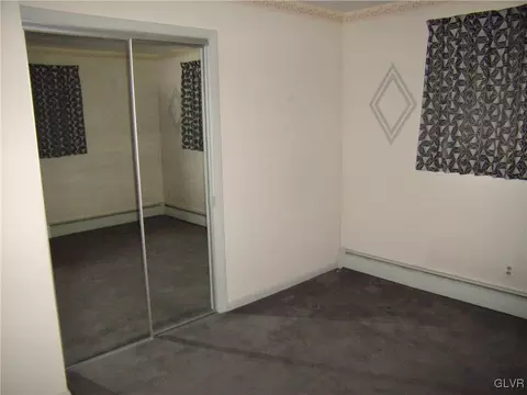 8063 Cricket Rd, Bath, PA 18014 photo 6