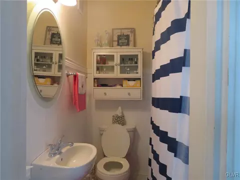58 E Garrison St, Bethlehem, PA 18018 photo 10