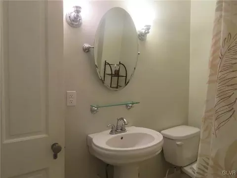 58 E Garrison St, Bethlehem, PA 18018 photo 17