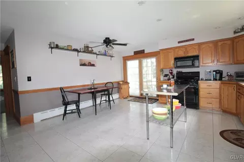 2034 3rd St, Bethlehem, PA 18020 photo 7