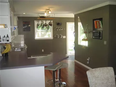982 State Park Rd, Wind Gap, PA 18091 photo 7