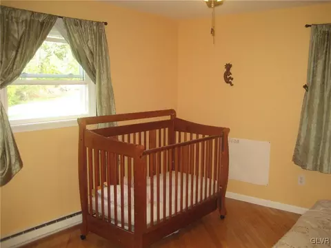 982 State Park Rd, Wind Gap, PA 18091 photo 11