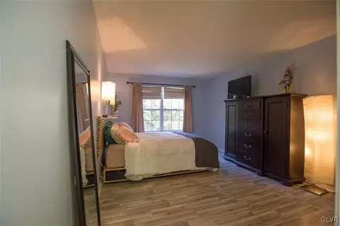 1902 Mattis St, Hellertown, PA 18055 photo 20