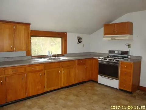 731 Point Phillips Rd, Bath, PA 18014 photo 18