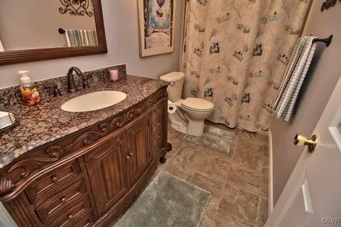 4602 Cheryl Dr, Bethlehem, PA 18017 photo 31