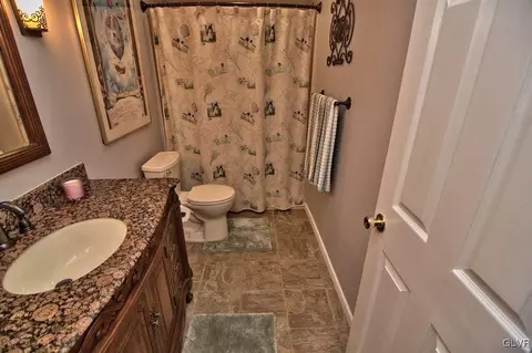 4602 Cheryl Dr, Bethlehem, PA 18017 photo 29
