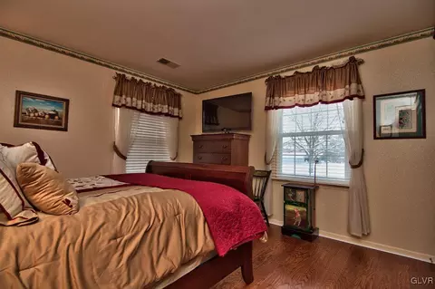 4602 Cheryl Dr, Bethlehem, PA 18017 photo 22
