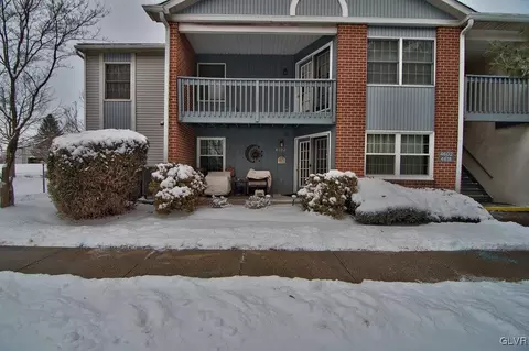 4602 Cheryl Dr, Bethlehem, PA 18017 photo 1